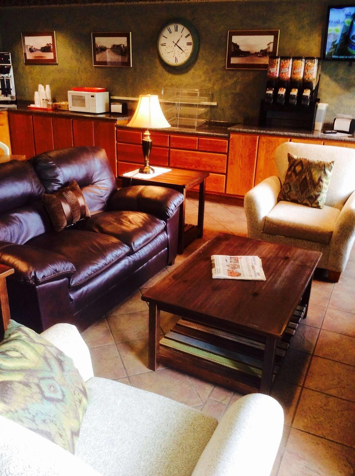 Forty Club Inn Deerwood Luaran gambar
