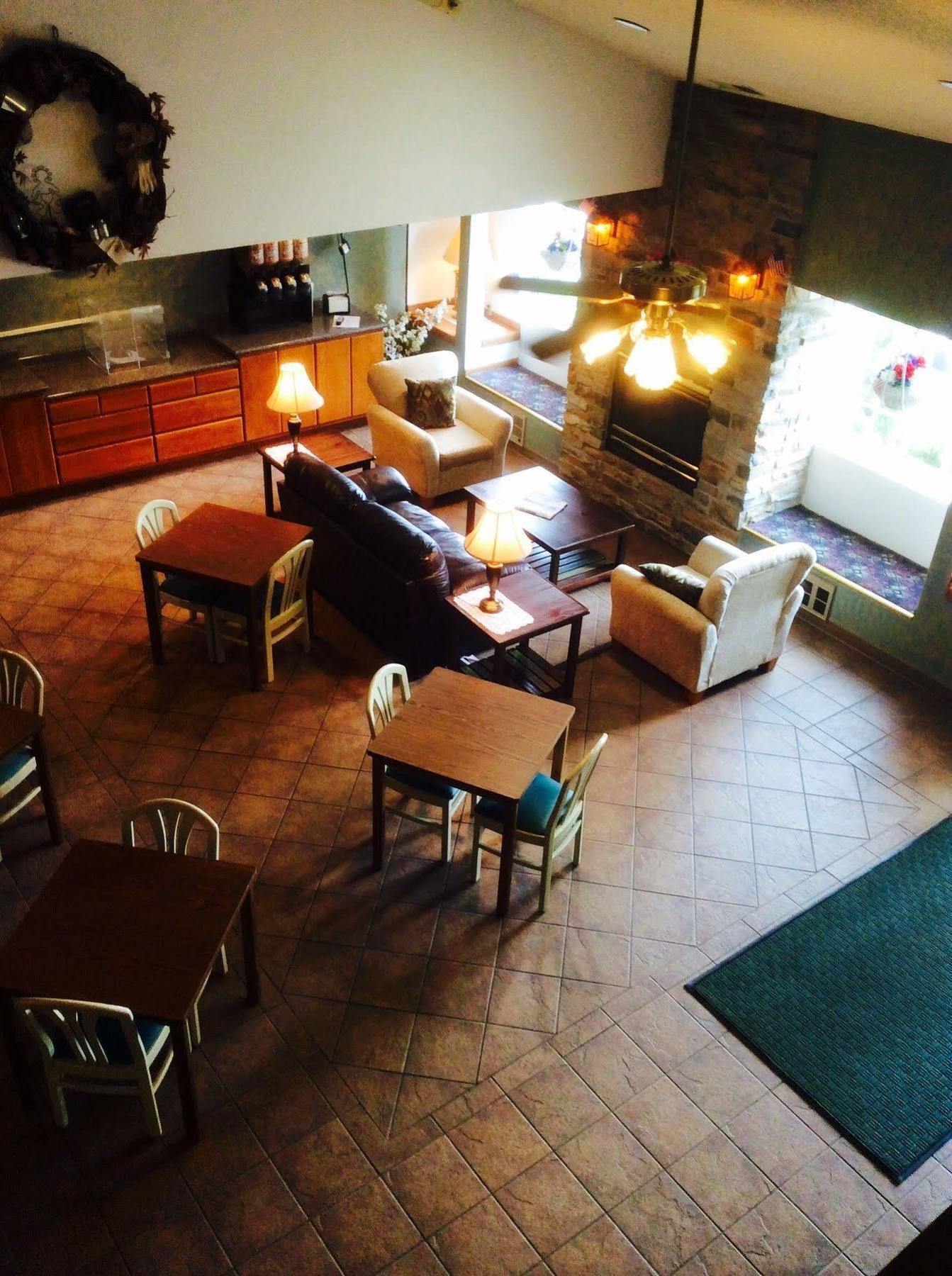 Forty Club Inn Deerwood Luaran gambar