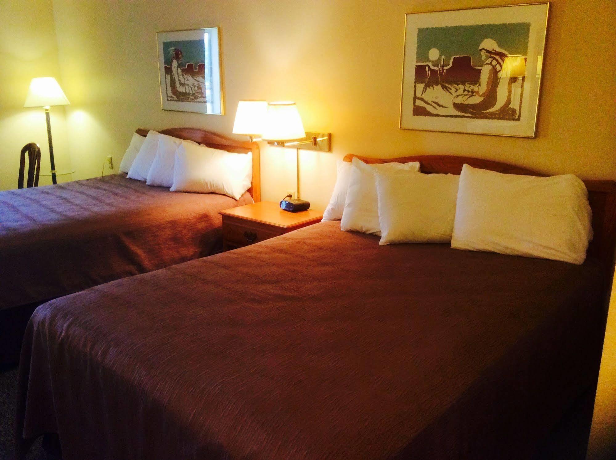 Forty Club Inn Deerwood Luaran gambar